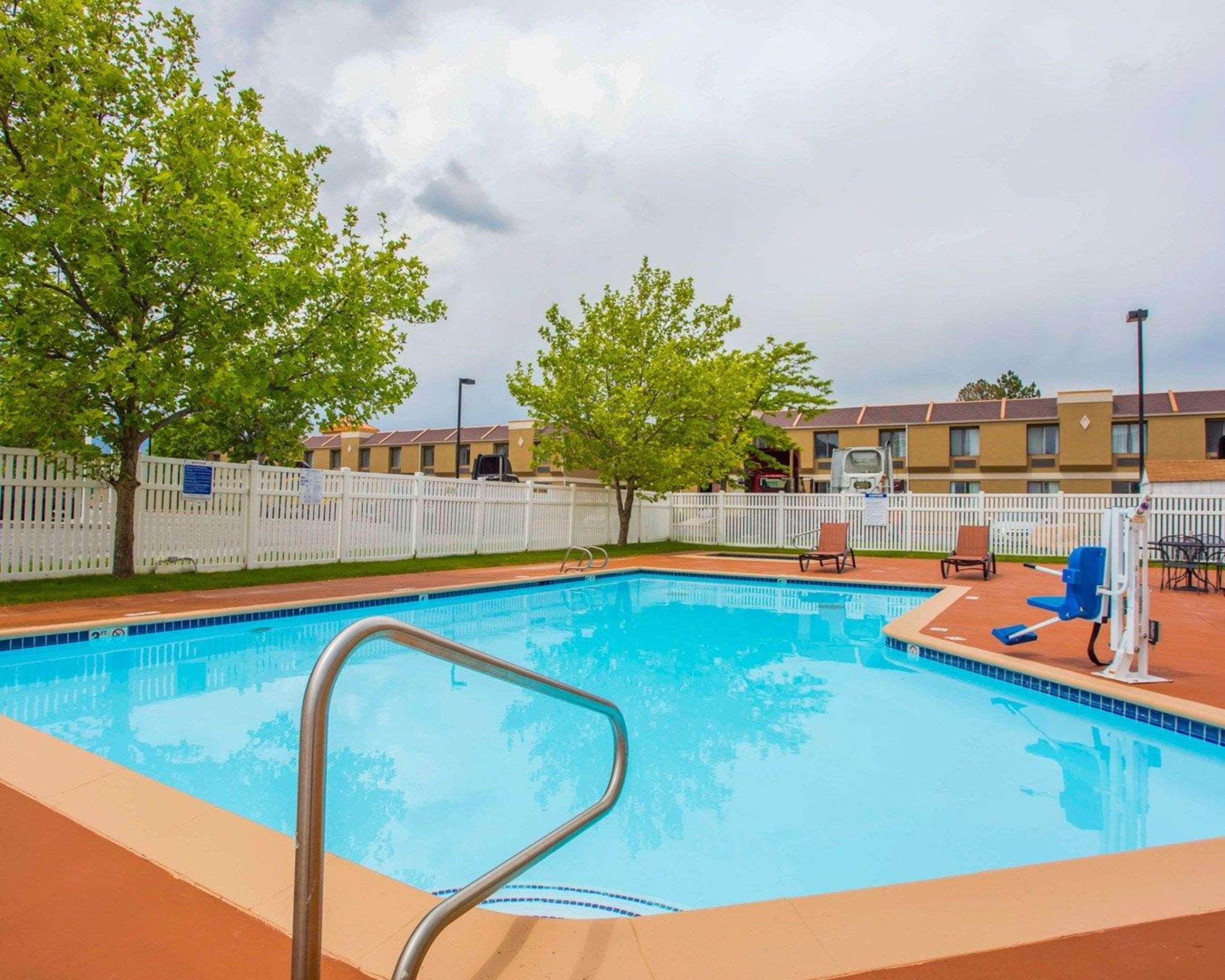 Quality Inn & Suites Airport West Salt Lake City Exteriér fotografie