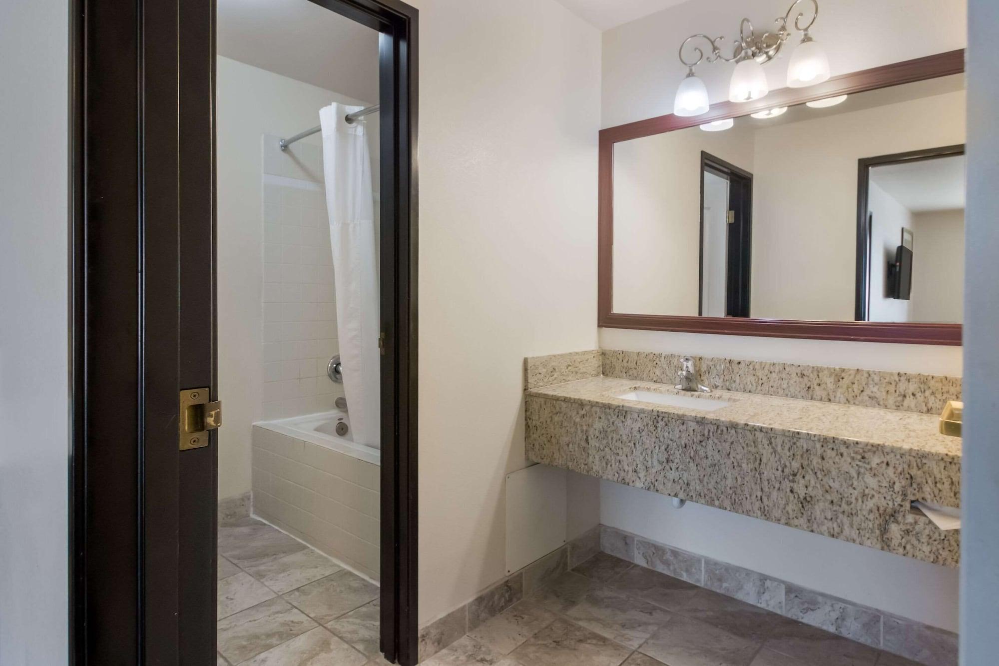 Quality Inn & Suites Airport West Salt Lake City Exteriér fotografie